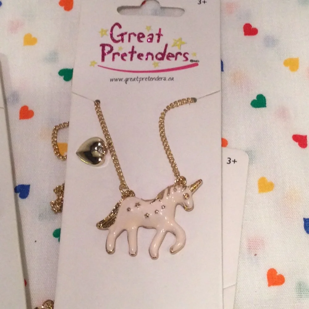 18 pieces little girls jewelry. Unicorn necklaces, mood rings, bracelets, more..